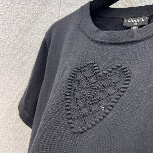 CHANEL T-SHIRT STYLE 85