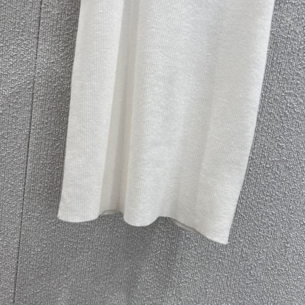 CHANEL SLEEVELESS TOP STYLE 65