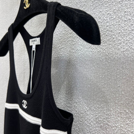 CHANEL SLEEVELESS TOP STYLE 66