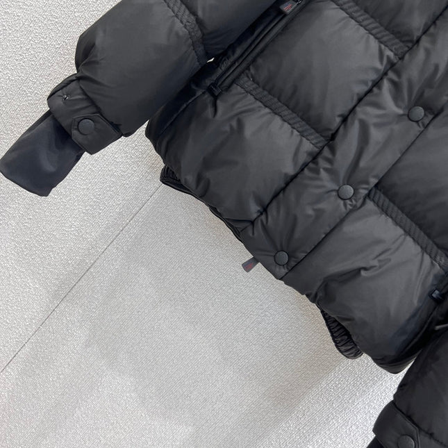 MONCLER 25S DOWN JACKET 236