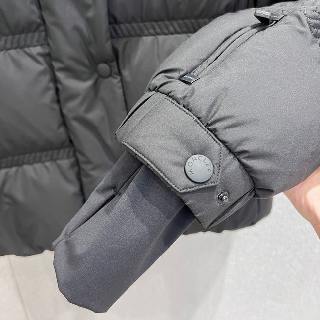 MONCLER 25S DOWN JACKET 236