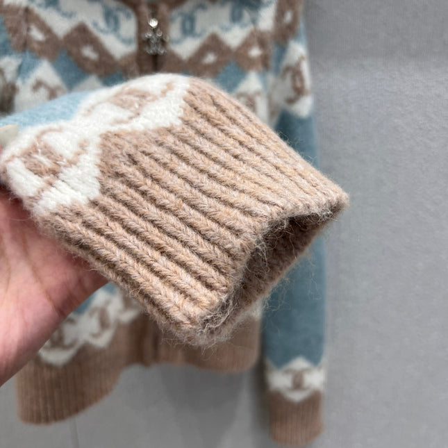 CHANEL 25S KNITTED CARDIGAN 232690