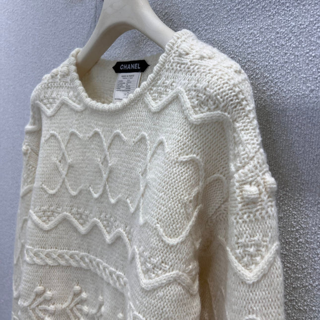 CHANEL 25S CROCHETED SWEATER 233230