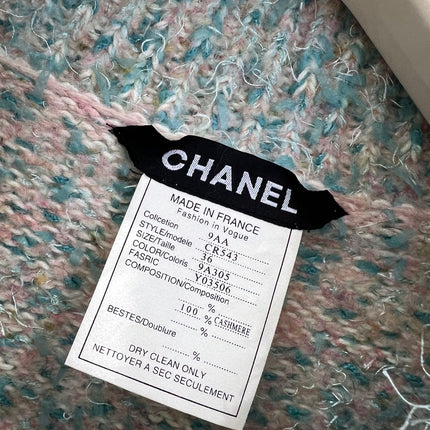 CHANEL 25S KNITTED CARDIGAN 233340