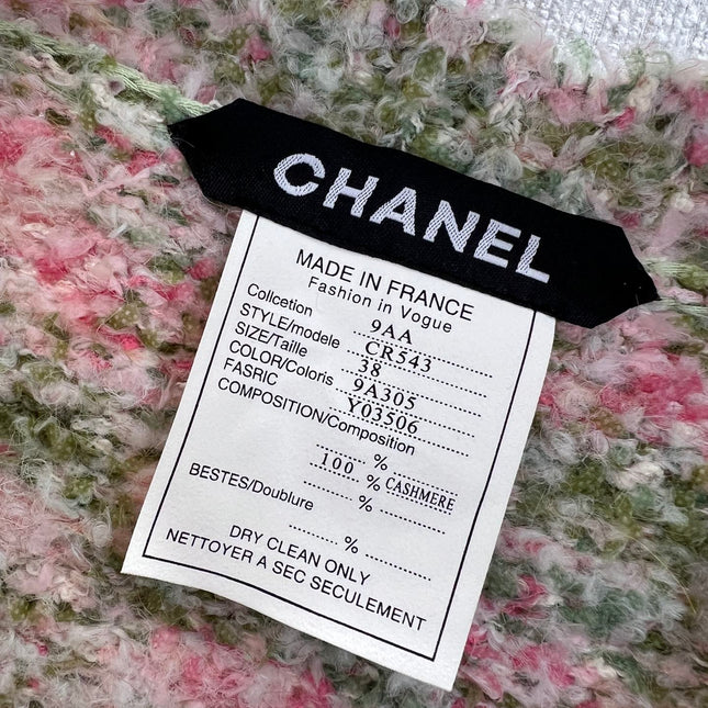 CHANEL 25S V-NECK KNITTED CARDIGAN 233577