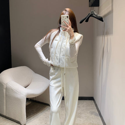 CHANEL 25S KNIT BLAZER AND DRAWSTRING PANTS SET 388