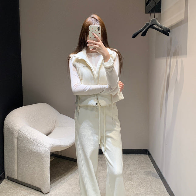 CHANEL 25S KNIT BLAZER AND DRAWSTRING PANTS SET 388
