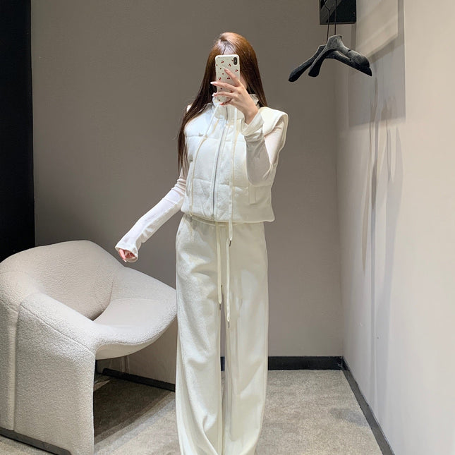 CHANEL 25S KNIT BLAZER AND DRAWSTRING PANTS SET 388