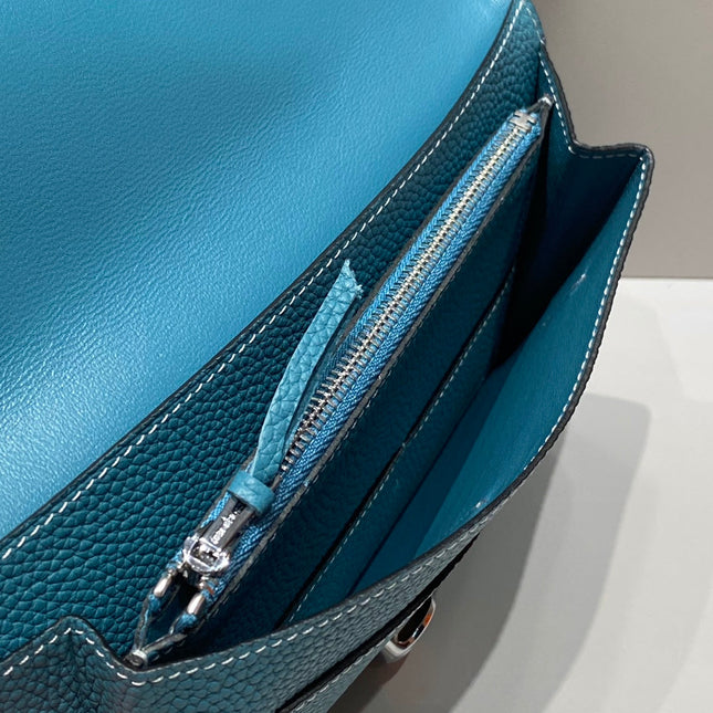 TOGO PASSPORT HOLDER 20 IN OCEAN BLUE CALFSKIN