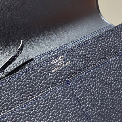 TOGO PASSPORT HOLDER 20 IN NAVY BLUE CALFSKIN