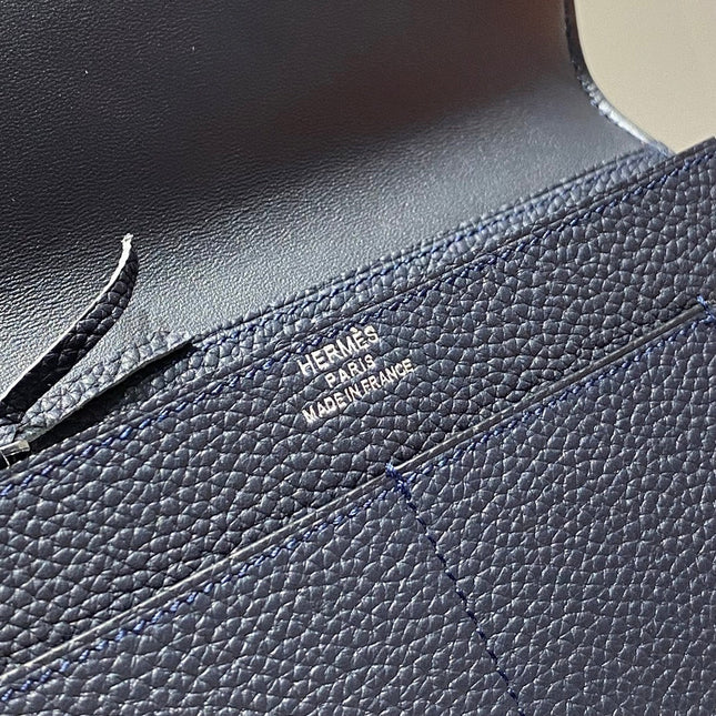 TOGO PASSPORT HOLDER 20 IN NAVY BLUE CALFSKIN