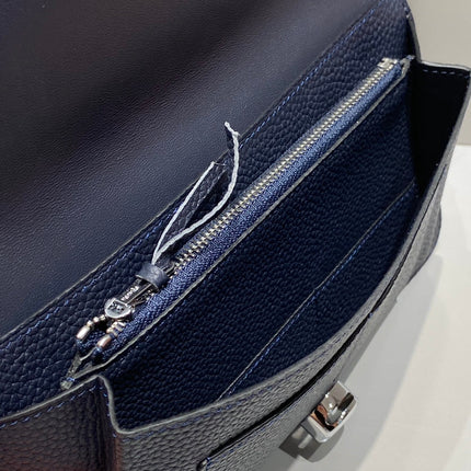 TOGO PASSPORT HOLDER 20 IN NAVY BLUE CALFSKIN