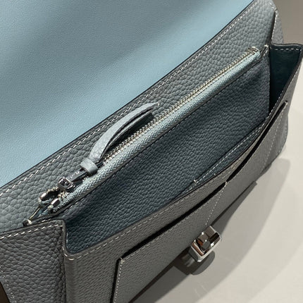 TOGO PASSPORT HOLDER 20 IN LIGHT BLUE CALFSKIN