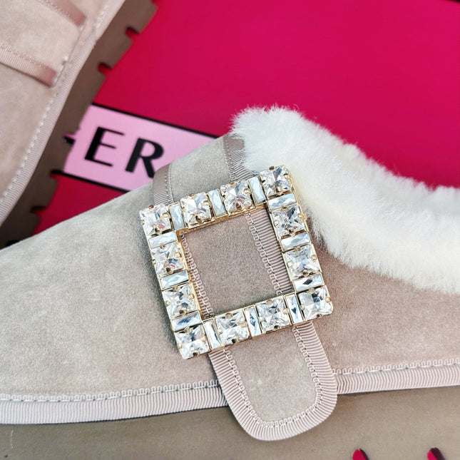 VIV WINTER PLATFORM MULES IN BEIGE SUEDE