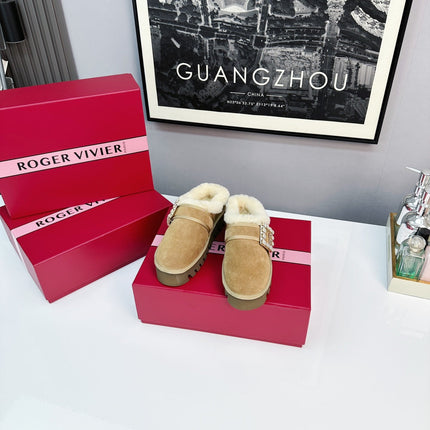 VIV WINTER PLATFORM MULES IN BROWN SUEDE