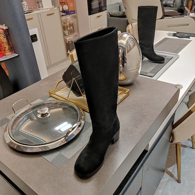 KNEE BOOTS WITH TRIANGLE LOGO IN BLACK SUEDE