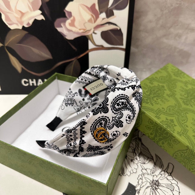 HAIRBAND IN WHITE AND BLACK PATTERN FABRIC 299347