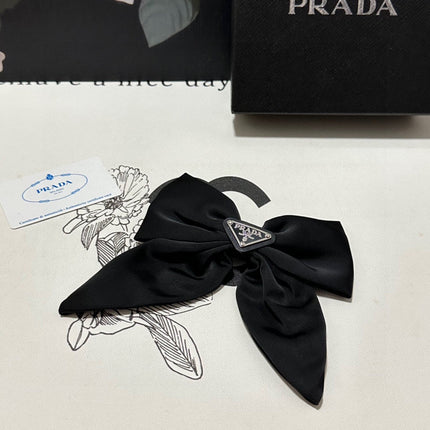 BOW-KNOT HAIR CLIP IN BLACK SILK 358295