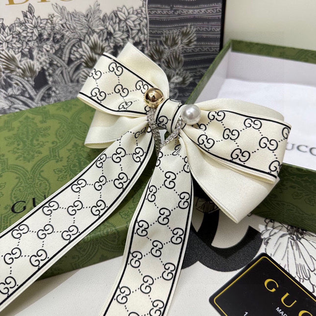 RIBBON BOW HAIR CLIP IN IVORY WHITE RE-NYLON ATTACHED PEARL 358258