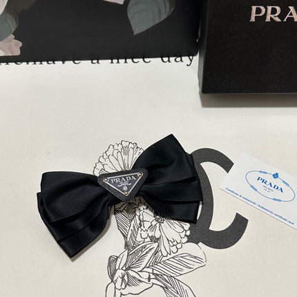 BLACK RE-NYLON BOW HAIR CLIP 391661