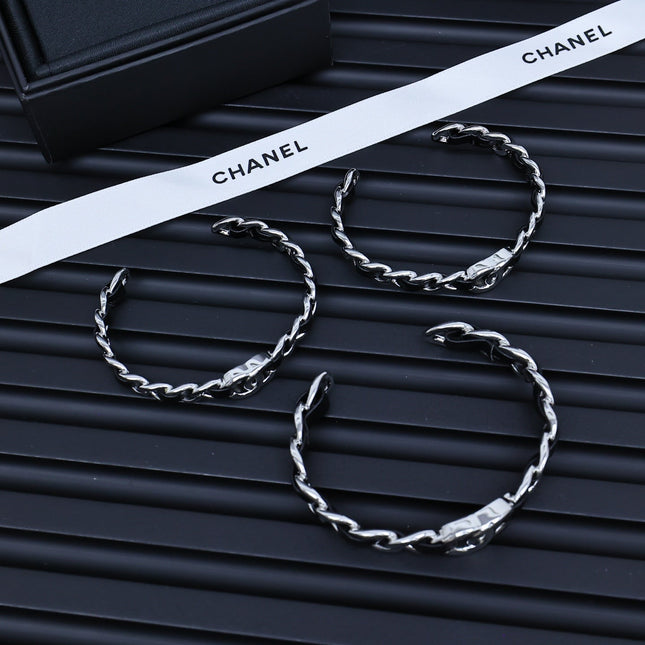 CC 25P CALFSKIN-THREADED CHAIN BRACELET SET