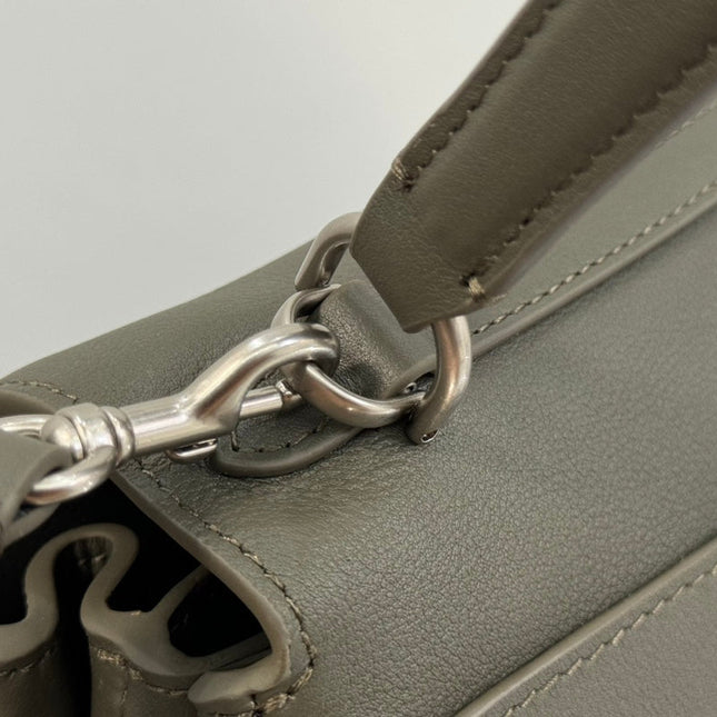 RODEO MEDIUM BAG 35 IN KHAKI GREEN SMOOTH CALFSKIN SILVER HARDWARE