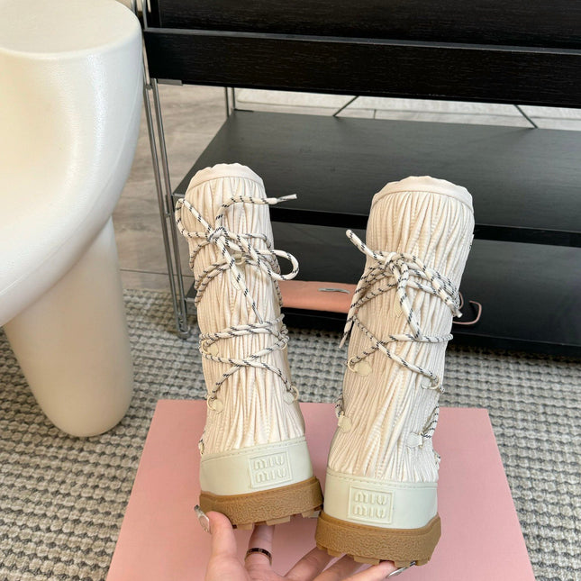 SNOW LONG BOOTS IN COSMIC LATTE WRINKLED NYLON