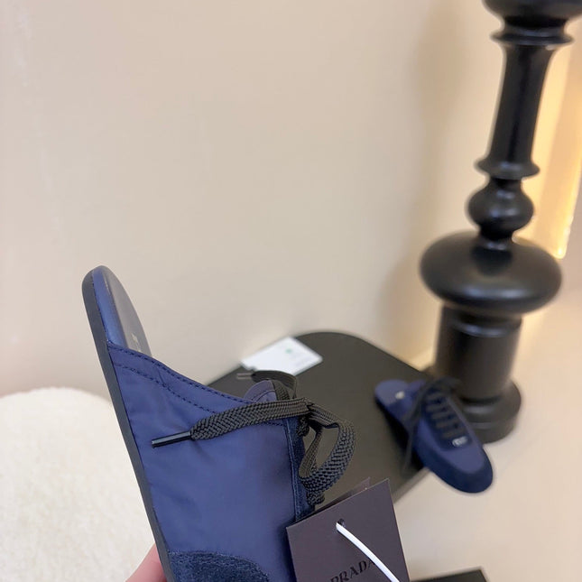 SNEAKER MULES IN NAVY BLUE NYLON AND SUEDE