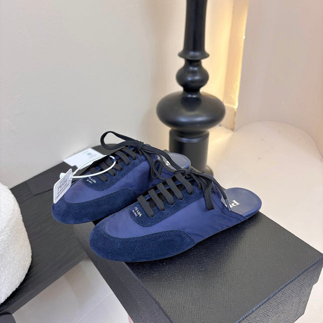 SNEAKER MULES IN NAVY BLUE NYLON AND SUEDE