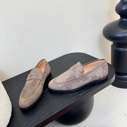 CLASSIC LOAFERS IN LIGHT TAUPE SUEDUE