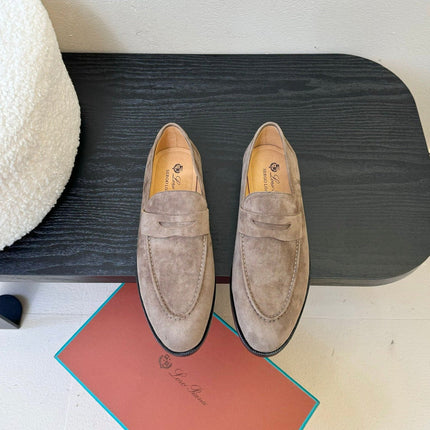 CLASSIC LOAFERS IN LIGHT TAUPE SUEDUE