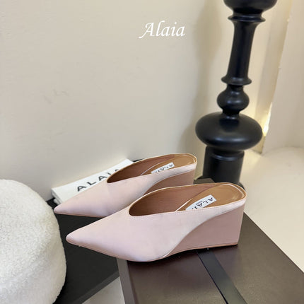 ALAIA HIGH MULES 25S IN BLUSH BEIGE SATIN