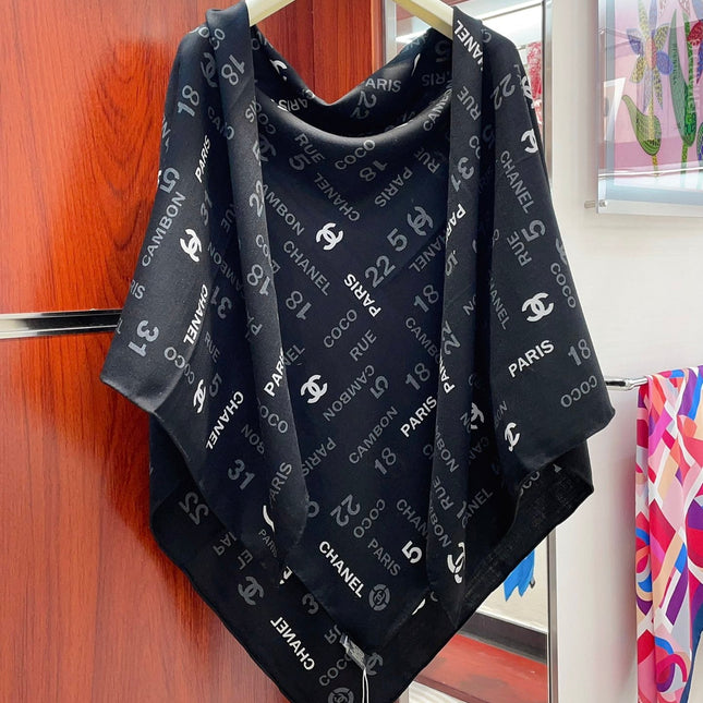 SQUARE SCARF 140 CM IN BLACK MONOGRAM CASHMERE 401159