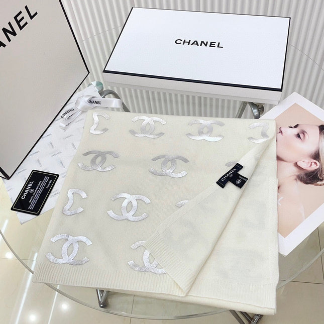 SCARF 190 CM IN WHITE CASHMERE WITH SILVER LOGO 401169