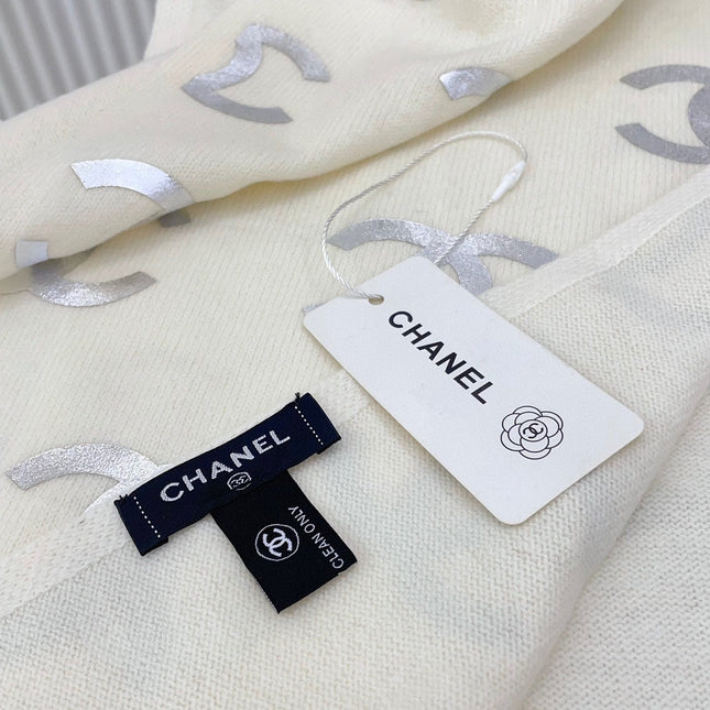 SCARF 190 CM IN WHITE CASHMERE WITH SILVER LOGO 401169