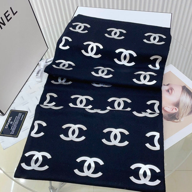 SCARF 190 CM IN NAVY BLUE CASHMERE WITH SILVER LOGO 401171