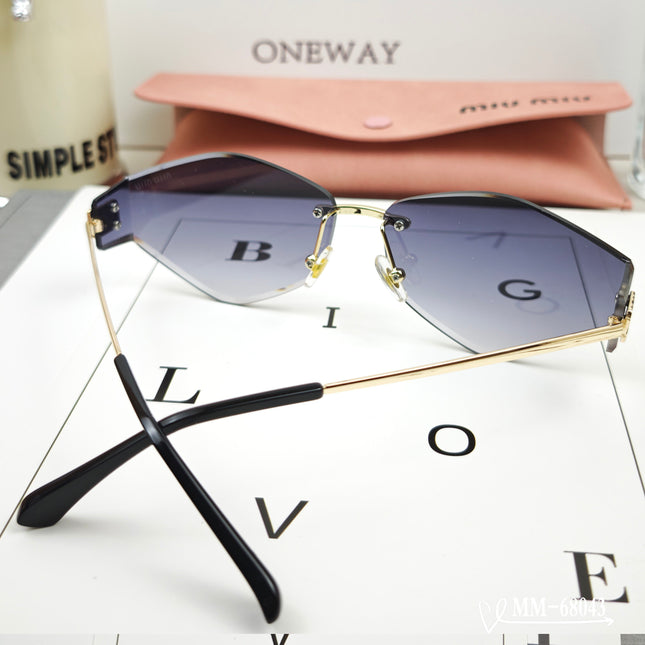 LOGO SUNGLASSES 68043 IN GOLD METAL GREY LENS