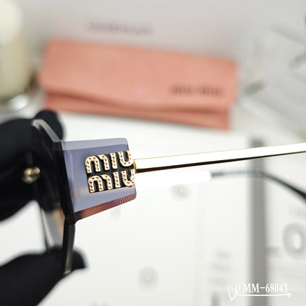 LOGO SUNGLASSES 68043 IN GOLD METAL GREY LENS