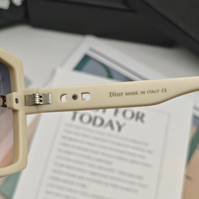 MONTAIGNE SUNGLASS 53032 IN ACETATE