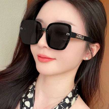 RUNWAY SQUARE SUNGLASSES 53037 IN ACETATE