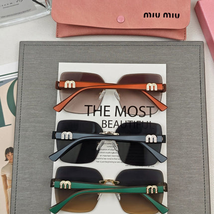 RUNWAY SQUARE SUNGLASSES 55507 IN ACETATE