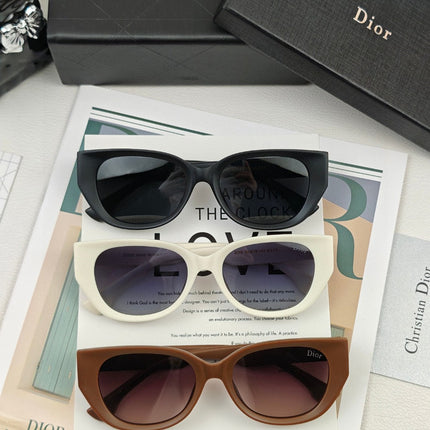 MONTAIGNE SUNGLASS 55119 IN ACETATE