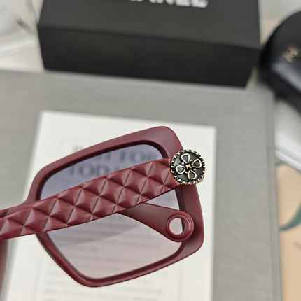 SQUARE SUNGLASSES 59912 IN ACETATE