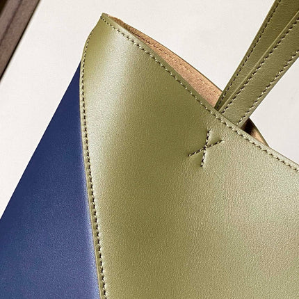 LOEWE 25S PUZZLE FOLD BAG 31 IN OLIVE GREEN AND DARK BLUE SHINY CALFSKIN