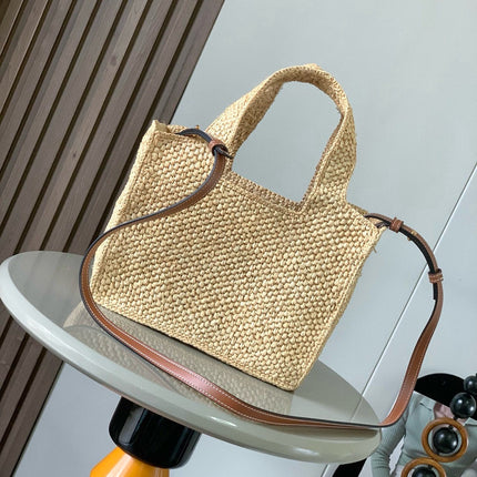 LOEWE 25S WE FONT TOTE BAG 24 IN NATURAL RAFFIA FIBER