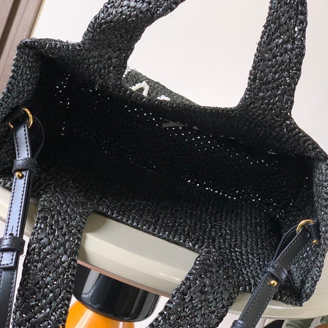 LOEWE 25S WE FONT TOTE BAG 24 IN BLACK RAFFIA FIBER