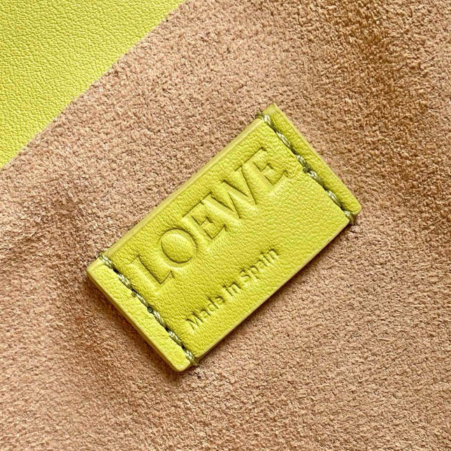 LOEWE 25S LARGE FLAMENCO CLUTCH BAG 30 IN LIME GOLD CALFSKIN