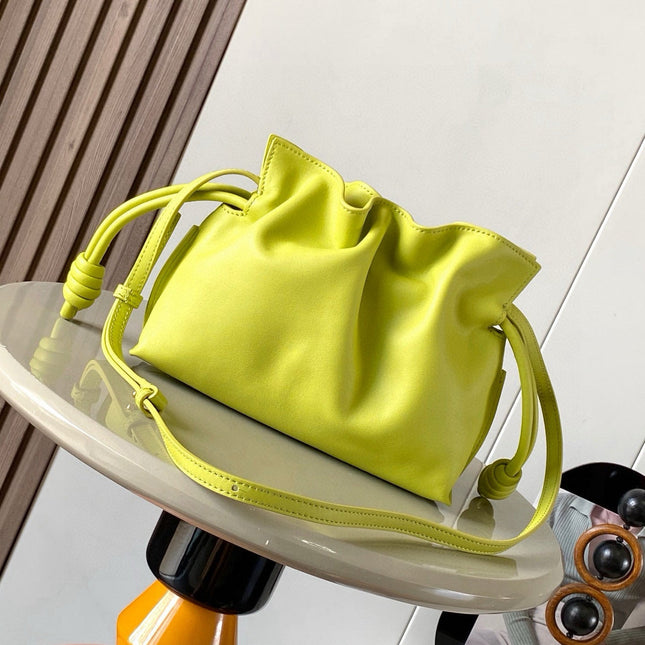 LOEWE 25S MEDIUM FLAMENCO CLUTCH BAG 23 IN LIME GOLD CALFSKIN