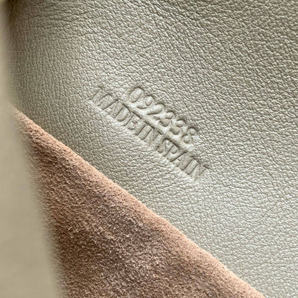 LOEWE 25S MEDIUM FLAMENCO CLUTCH BAG 23 IN DUSTY KHAKI CALFSKIN