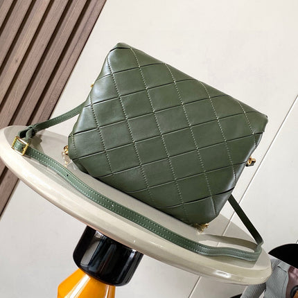 LOEWE 25S PUFFER GOYA BAG 23 IN DARK OLIVE GREEN NAPPA LAMBSKIN